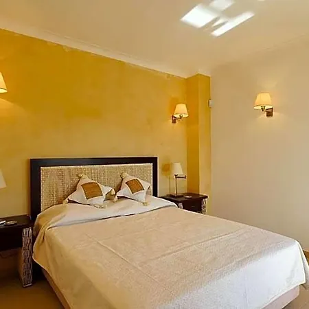 Villa Carvoeiro Sleeps 6 Pool Air Con Wifi